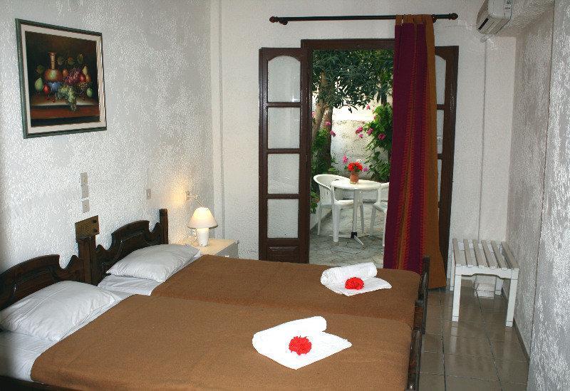 Piskopiano Studios 外观 照片